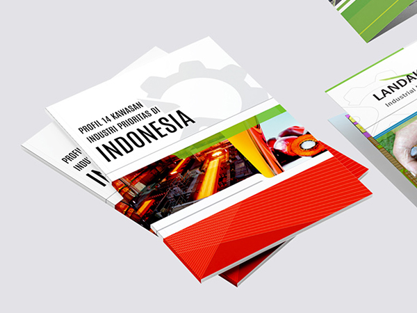 Jasa Desain Kementerian Perindustrian Brochure & Profile Book Design Semarang